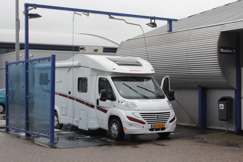 Camper wassen, Loogman, carwash, wasbox, camper, caravan